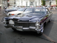 cadillac_langeais_france_2000_04