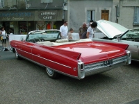 cadillac_langeais_france_2000_08