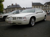 cadillac_langeais_france_2000_23