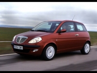 lancia-ypsilon-1-4-a09