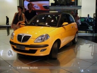 lancia-ypsilon-momodesign-b1