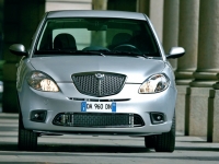 lancia-ypsilon-2006-a09