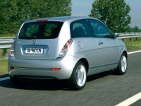 lancia-ypsilon-2006-a13